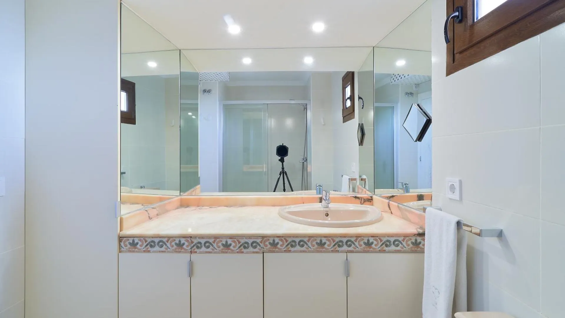 Apartament Playa Bajondillo Terrace - Free Parking Torremolinos